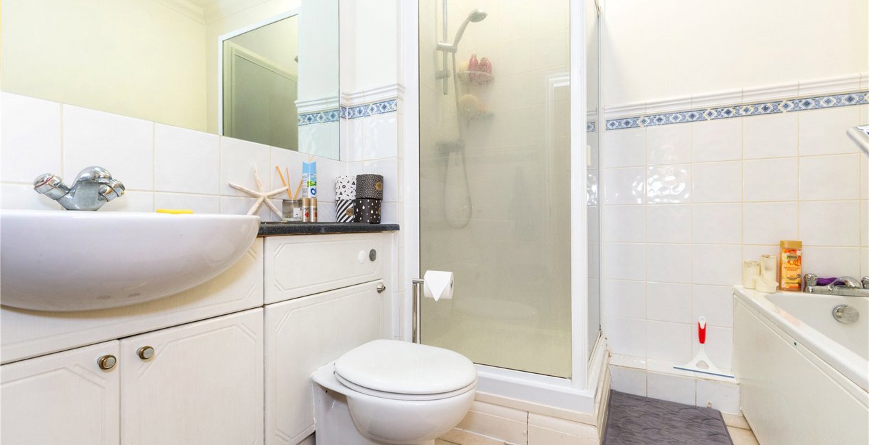 Main Bathroom