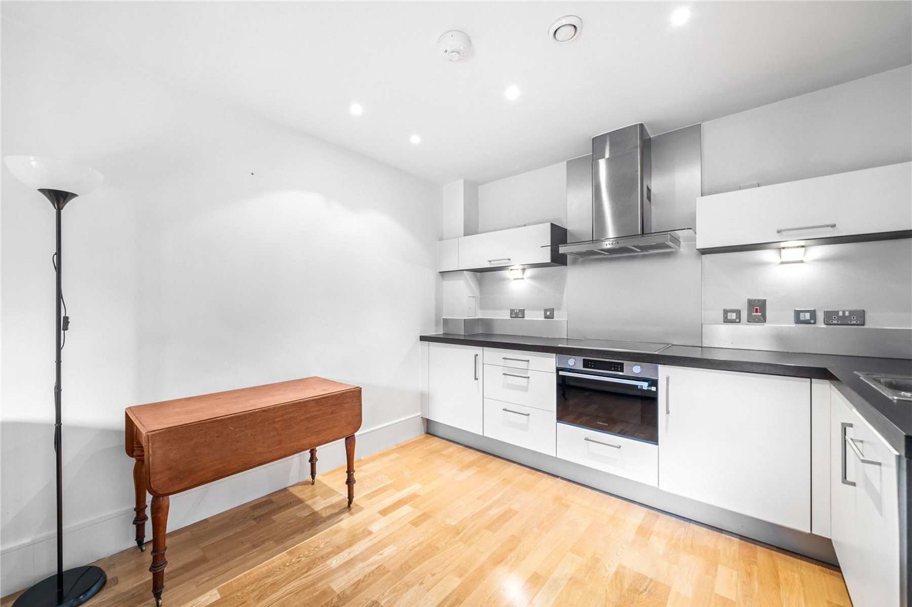 For Rent Southstand Apartments, Highbury Stadium Square, N5