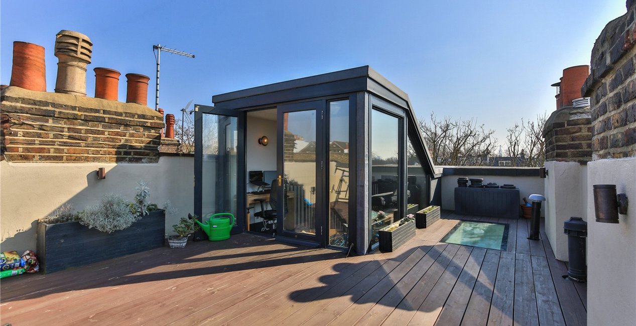 Hardwood Decking